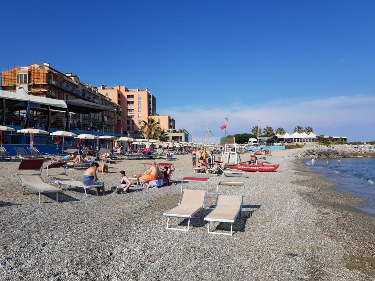 Appartamento Sweet Sea View Savona Esterno foto