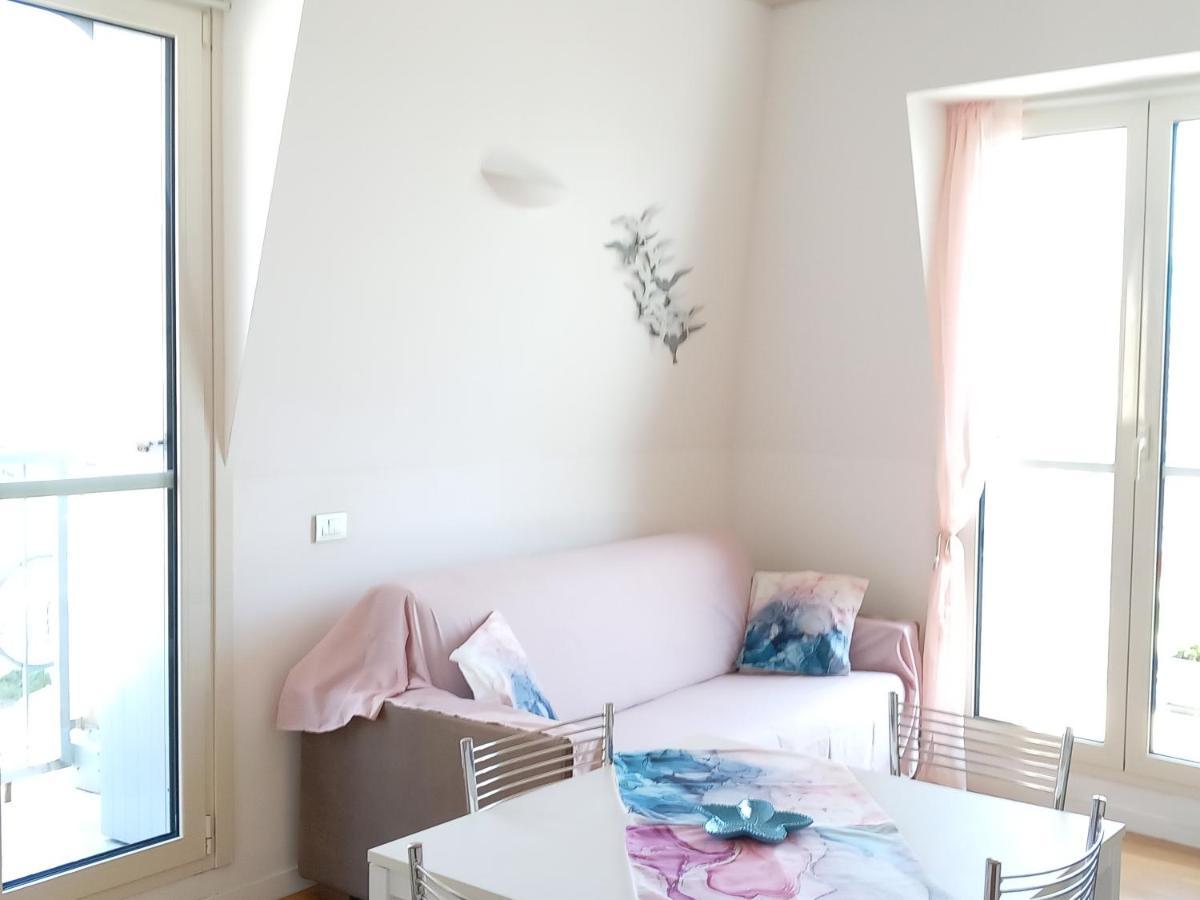 Appartamento Sweet Sea View Savona Esterno foto
